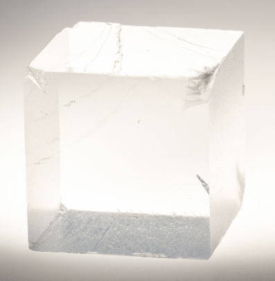 Sodium fluoride crystals.png