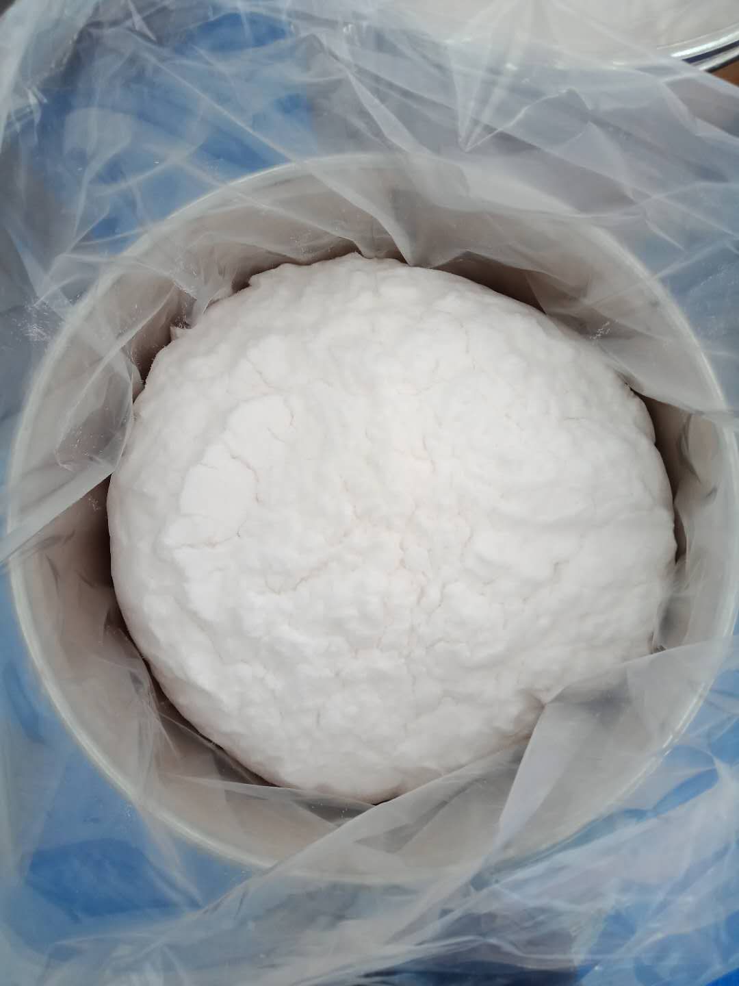 双氯苄醇；2，4-二氯苯甲基