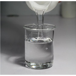 甘油三（乙基己酸）酯