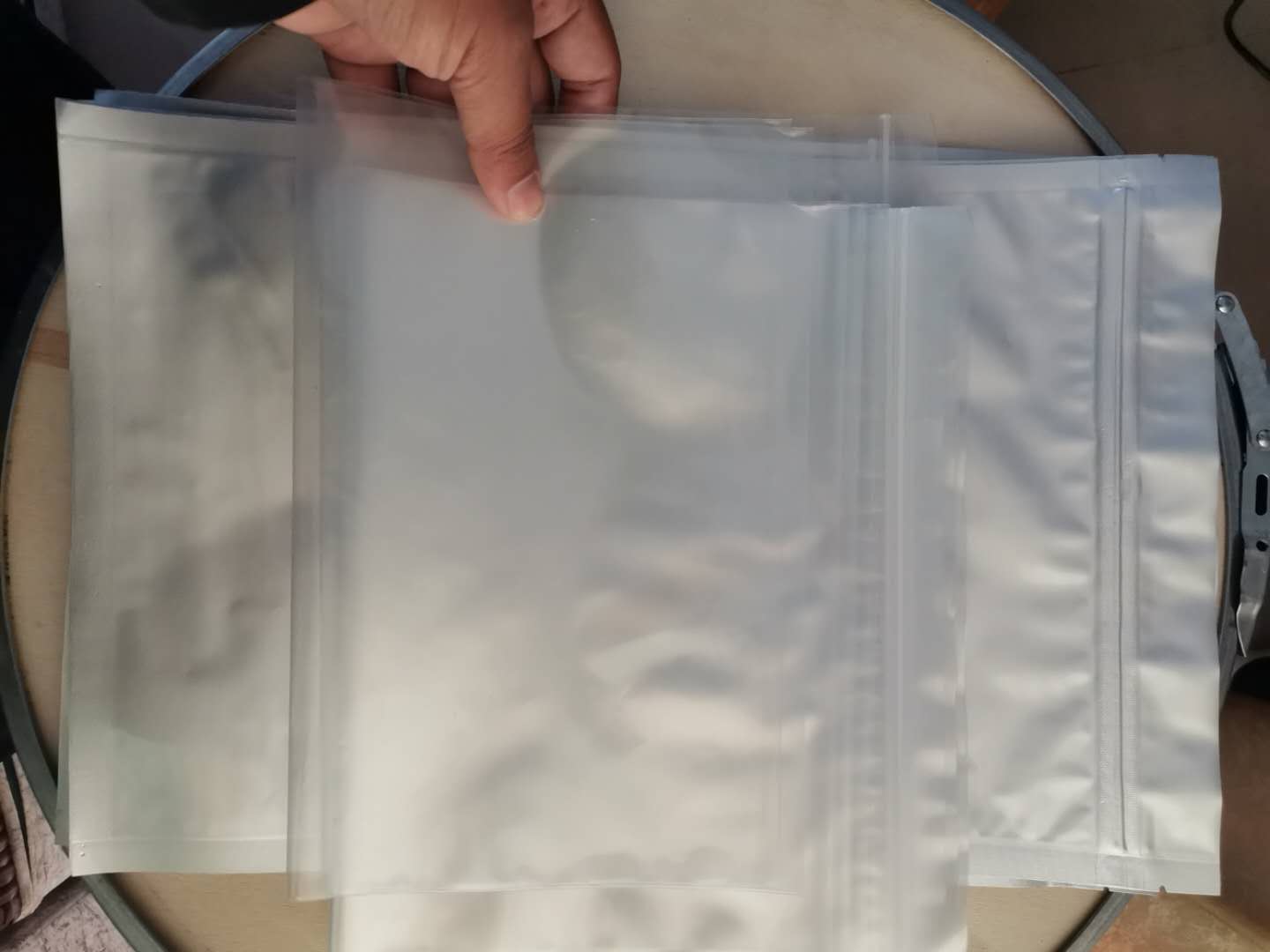 十一碳烯酰基苯丙氨酸