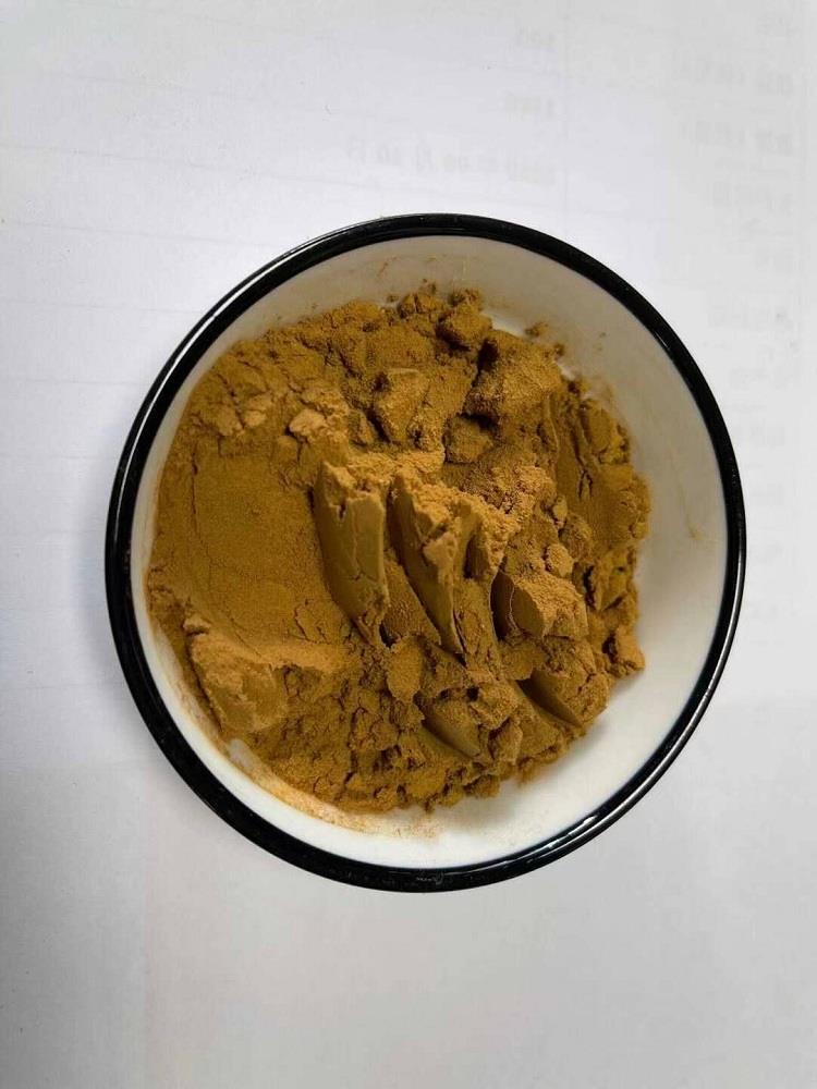 白芷.jpg 白芷.jpg