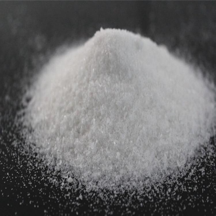 4-(氨基甲基)环己烷羧酸