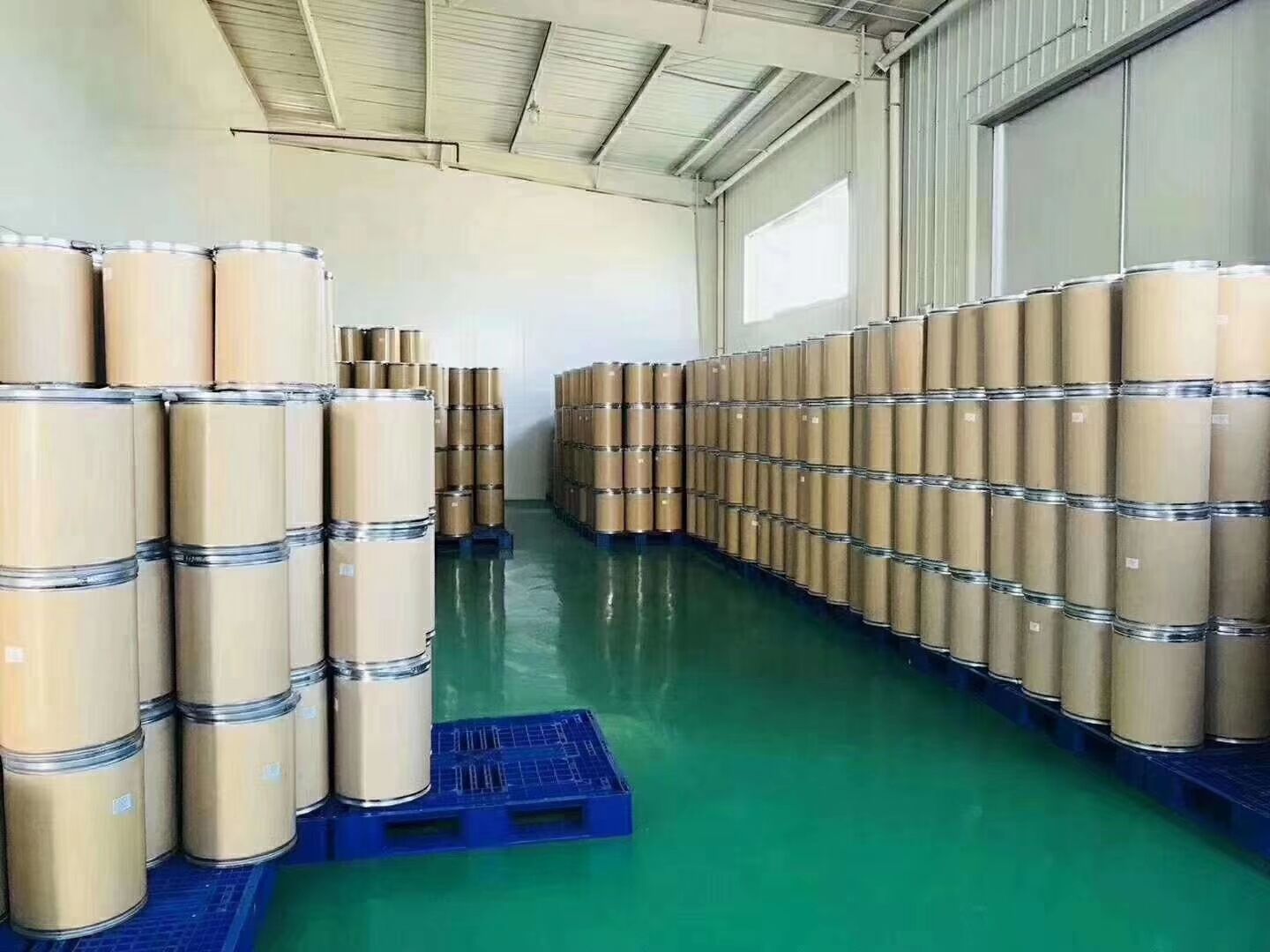 苯基双(2,4,6-三甲基苯甲酰基)氧化膦