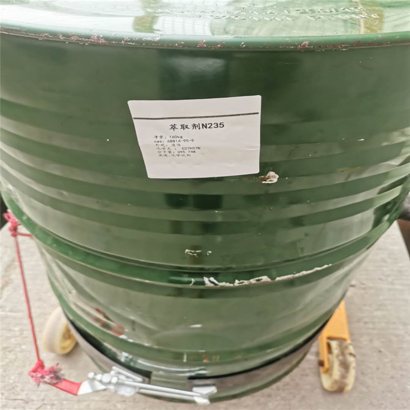 三乙胺三氢氟酸盐