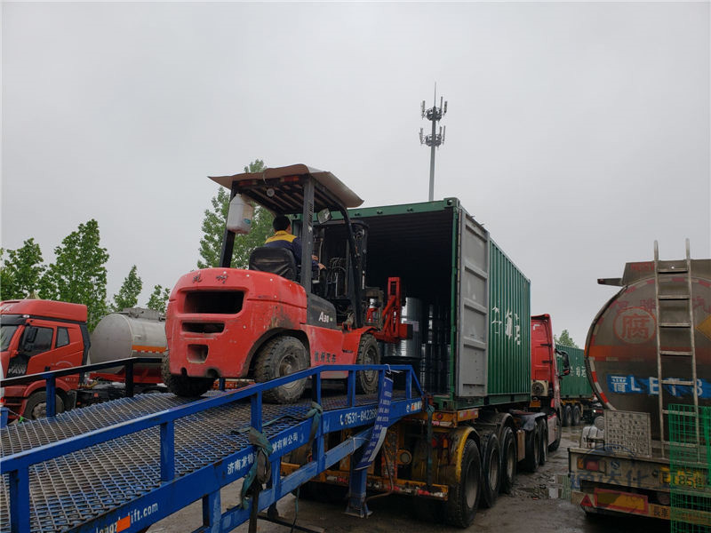 无水甲酸；99%甲酸