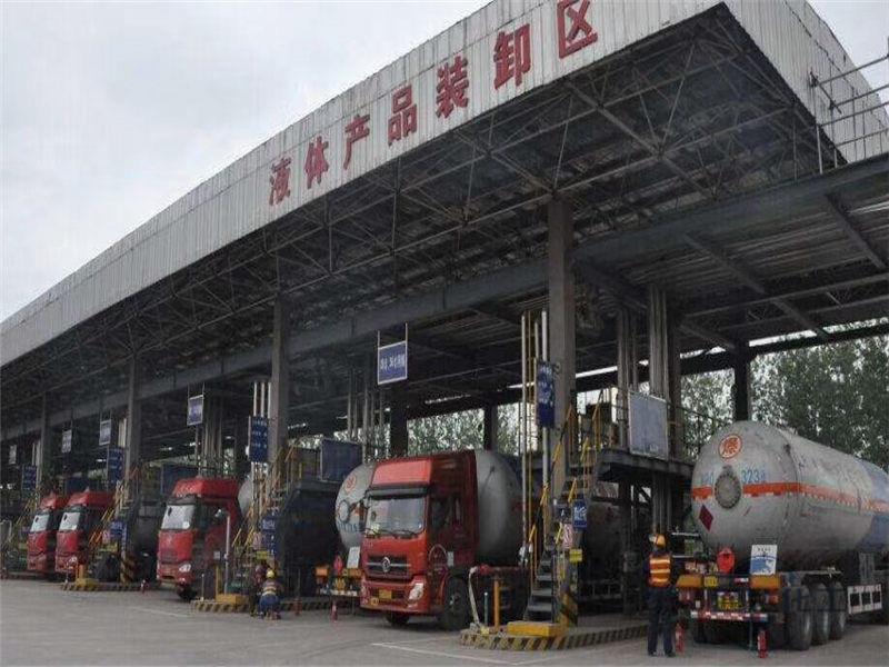 00c388460m35da2065c17415a247d07b.jpg 00c388460m35da2065c17415a247d07b.jpg