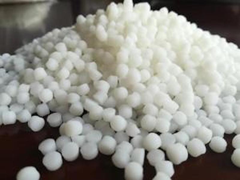 1,4-反式聚异戊二烯橡胶【104389-32-4】