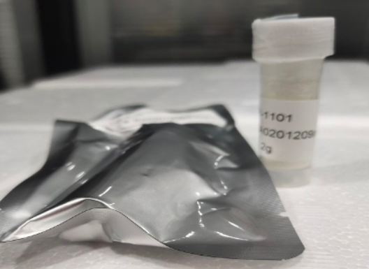 二苯并环辛炔-聚乙二醇-聚已内酯聚合物