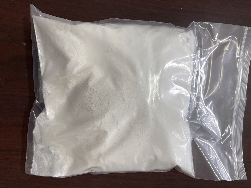 2,2-双[3-(4-氨基苯甲酰胺基)-4-羟基苯基]六氟丙烷