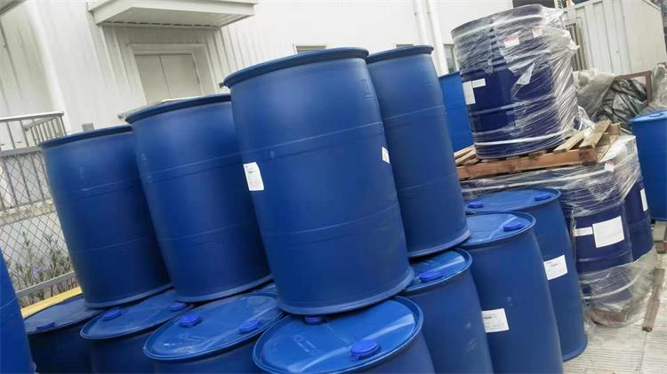 兴发原装桶 二甲基亚砜.jpg 兴发原装桶 二甲基亚砜.jpg