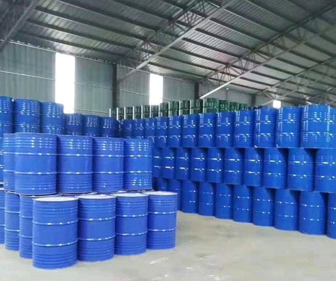 松节油 工业级松节油 99%含量 油漆纺织油墨涂料稀释 天然松节油