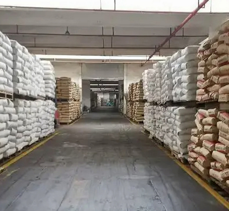 三苯基甲烷三异氰酸酯