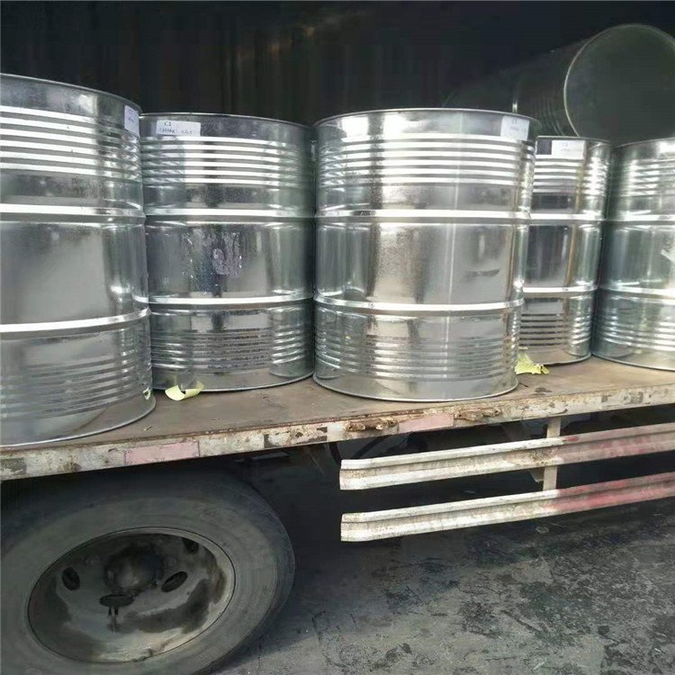 异辛基三乙氧基硅烷