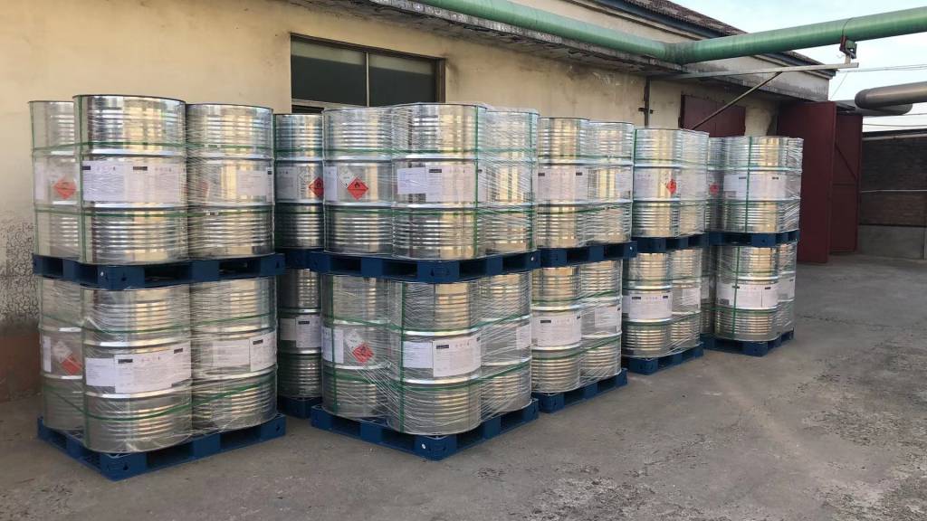 己酸烯丙酯 123-68-2