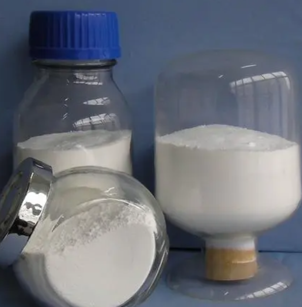 17476-04-9；三叔丁氧基氢化铝锂