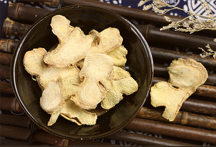 干姜黄酮皂苷多糖多酚生物碱挥发油等提取树脂纯化成分分离定制及检测