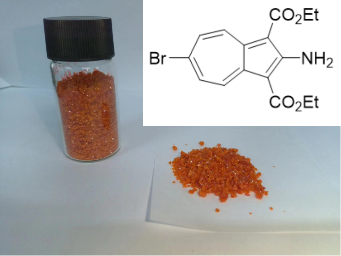 2-氨基-6-溴-1,3-二酯基薁 50469-71-1