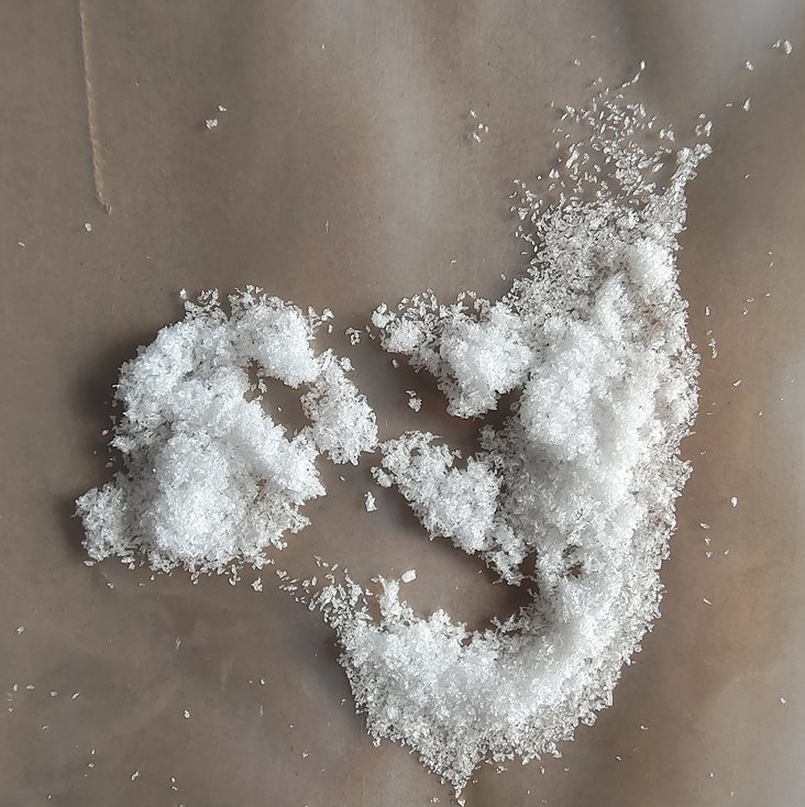 68797-31-9；硝酸益康唑