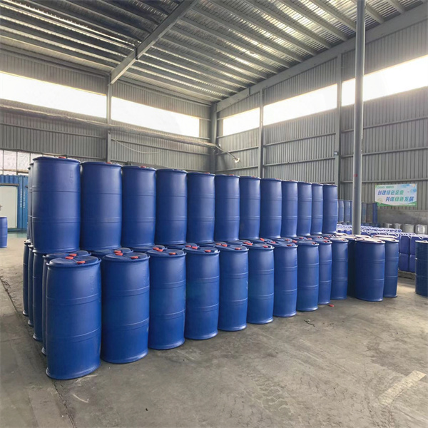 无水三甲胺，水溶液 30%-40%含量 华鲁恒升桶装 