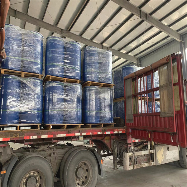 无水三甲胺，水溶液 30%-40%含量 华鲁恒升桶装 