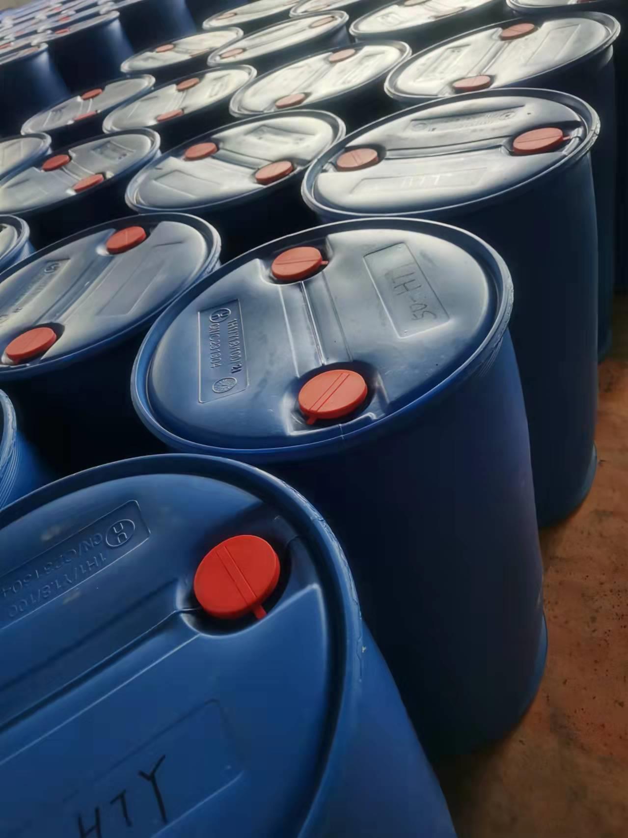 乙酰氯1.jpg 乙酰氯1.jpg