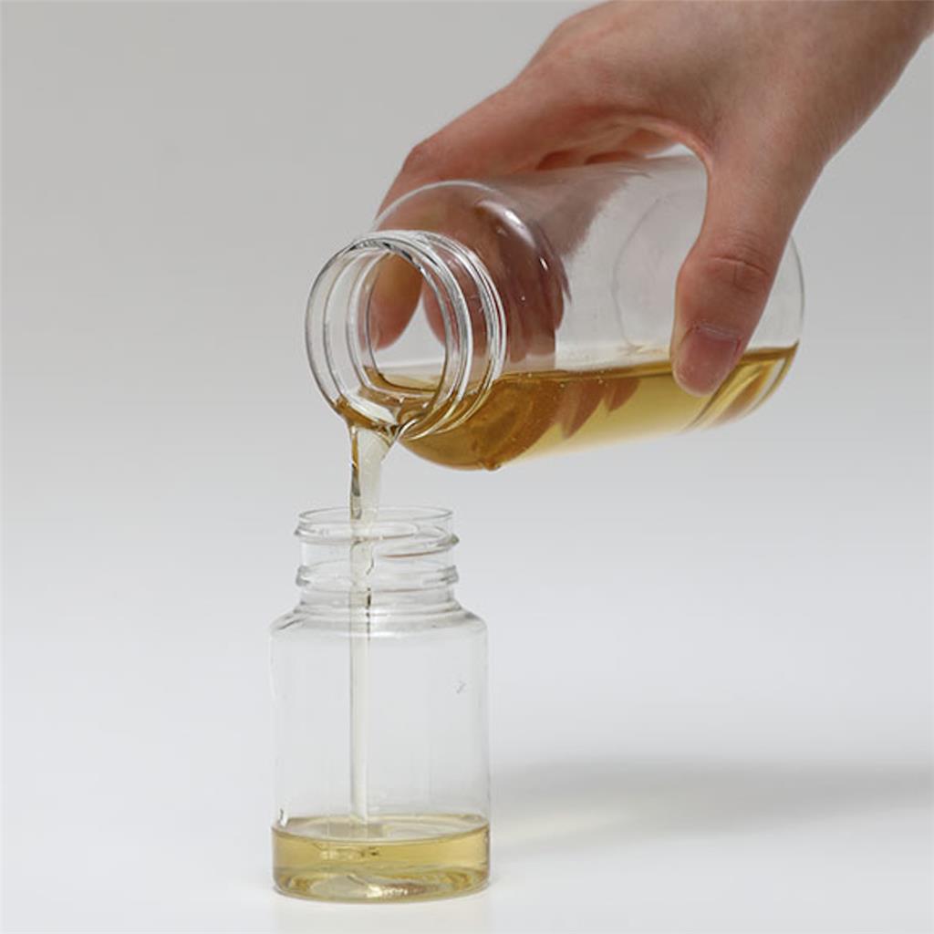 邻氨基苯甲酸甲酯【134-20-3】