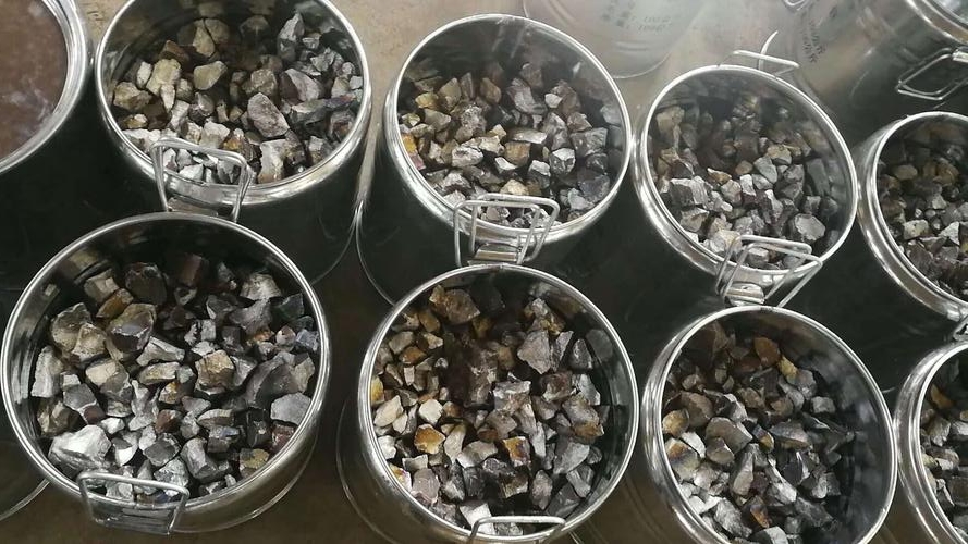 50钒铁，80钒铁，钒铁生产厂家直销