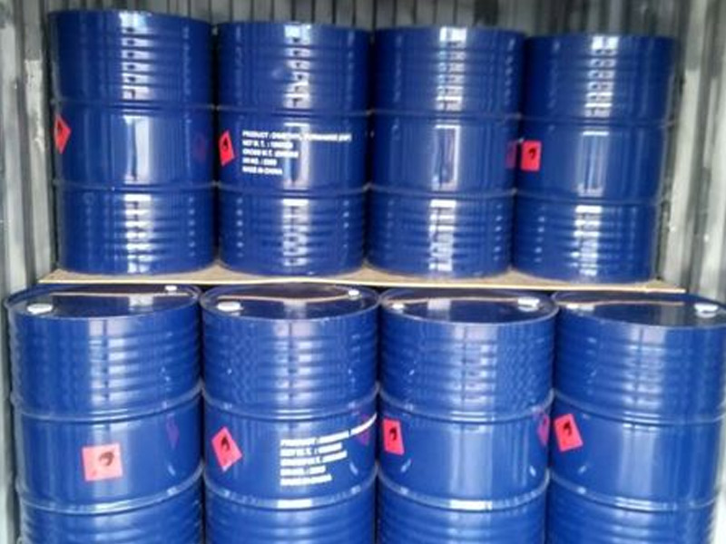 二甲基甲酰胺；N,N-二甲基甲酰胺