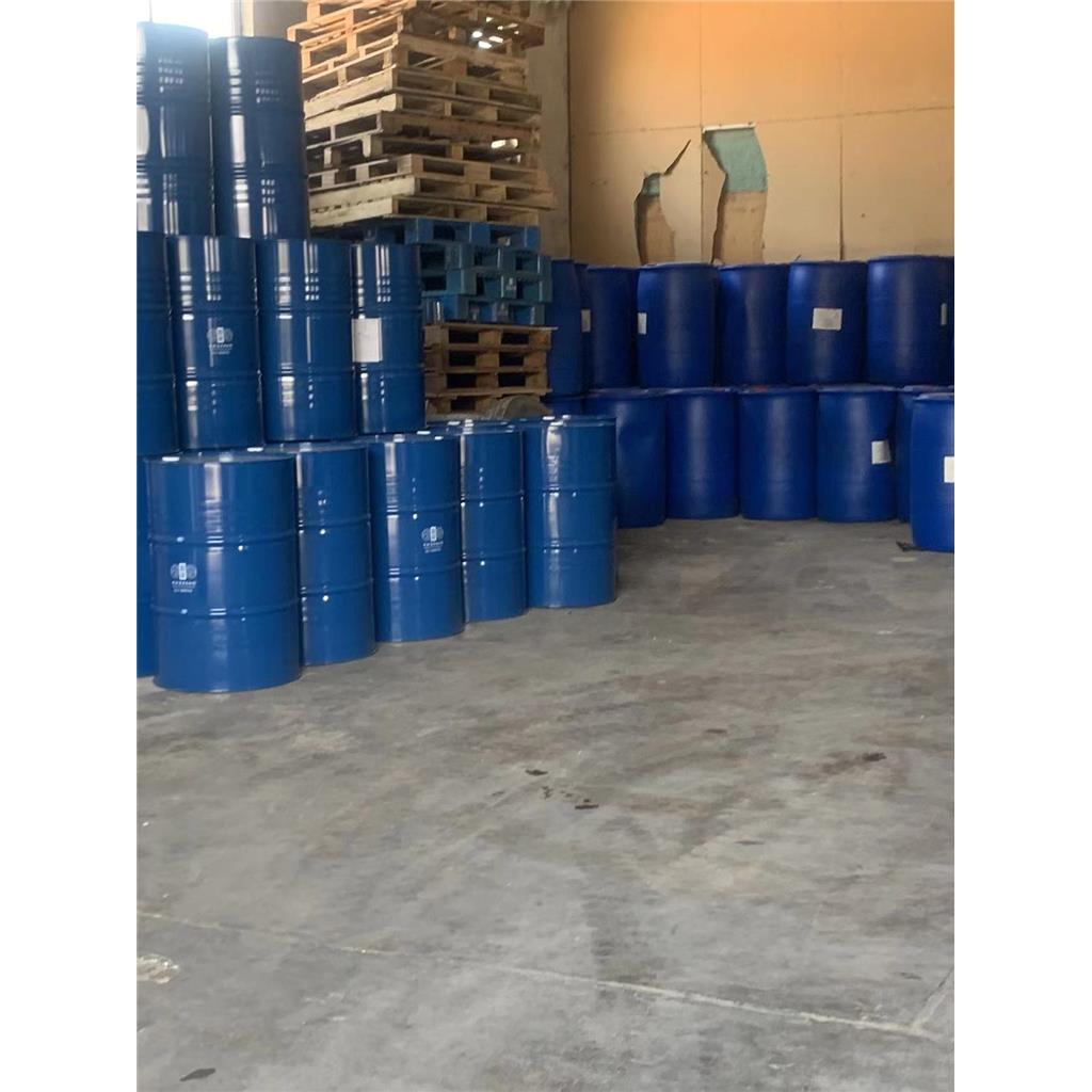 异丁酸异丁酯    2-甲基丙基-2-甲基丙酸酯  IBP