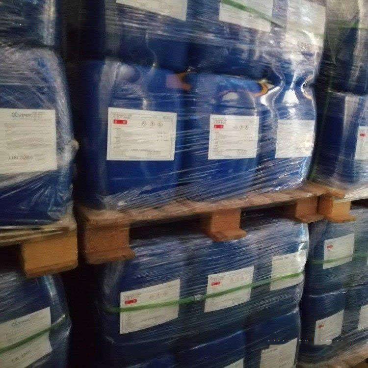 十二烷基二甲基苄基氯化铵 用作腈纶匀染剂、印染织物缓染剂、油田油井杀菌剂