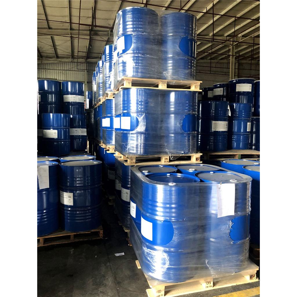 三氯化磷  用作香料的氯化剂和催化剂