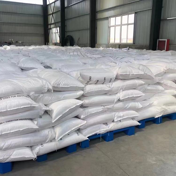 白色袋子2.jpg 白色袋子2.jpg