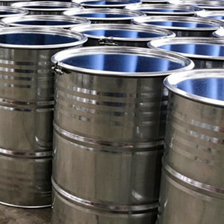 乙酸异戊酯 123-92-2