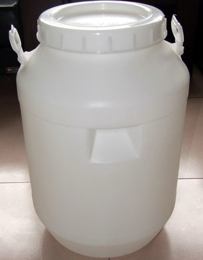 318951-60-9；3-(三氟甲基)-1H-吡唑-4-甲腈