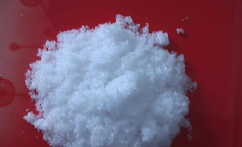 对甲苯磺酸 易溶于乙醇 透明无色 淡黄色