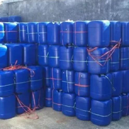 68号抗磨液压油 白色液体 机械工程专用油