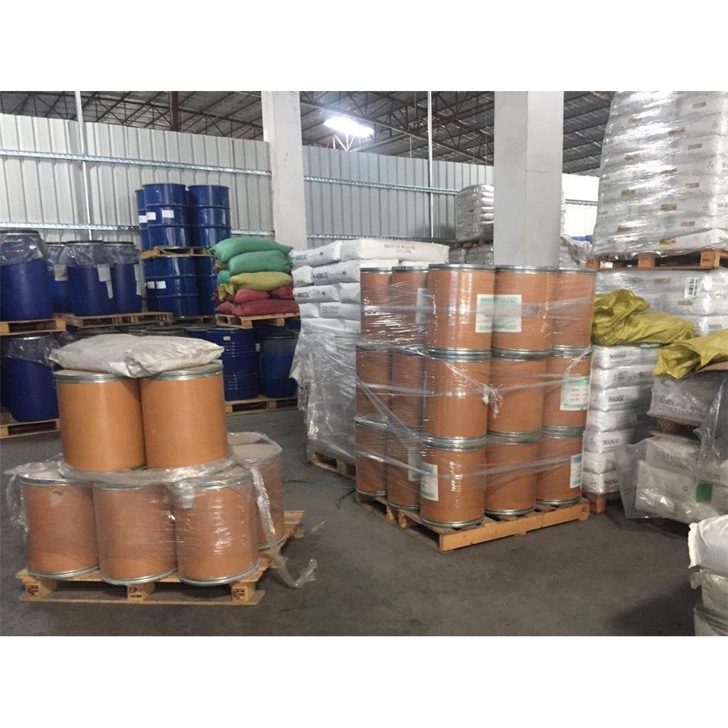 1988796-00-4；4-溴-2H-1,2,3-三氮唑