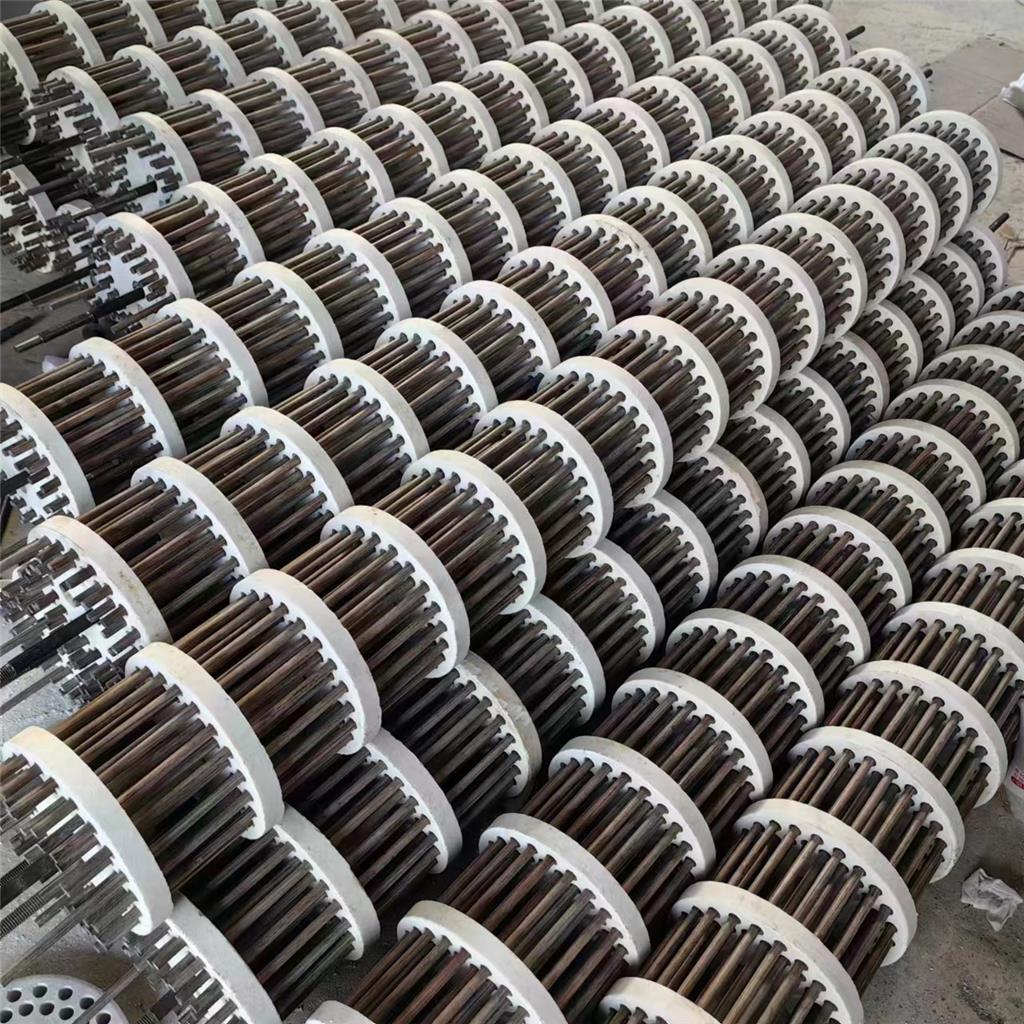 辐射管；热处理设备