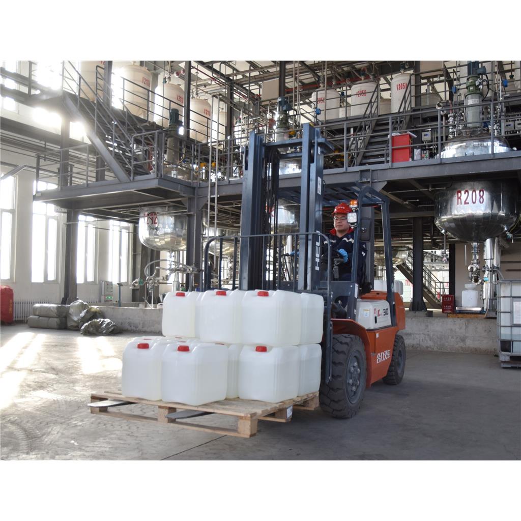 2,5-二甲基-2,5-双叔丁基过氧化己烷   101