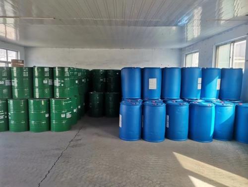 仓库桶.jpg 仓库桶.jpg