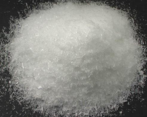 2-乙烯基萘 827-54-3