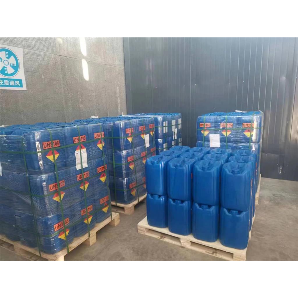 2,5-二甲基-2,5-双叔丁基过氧化己烷   101