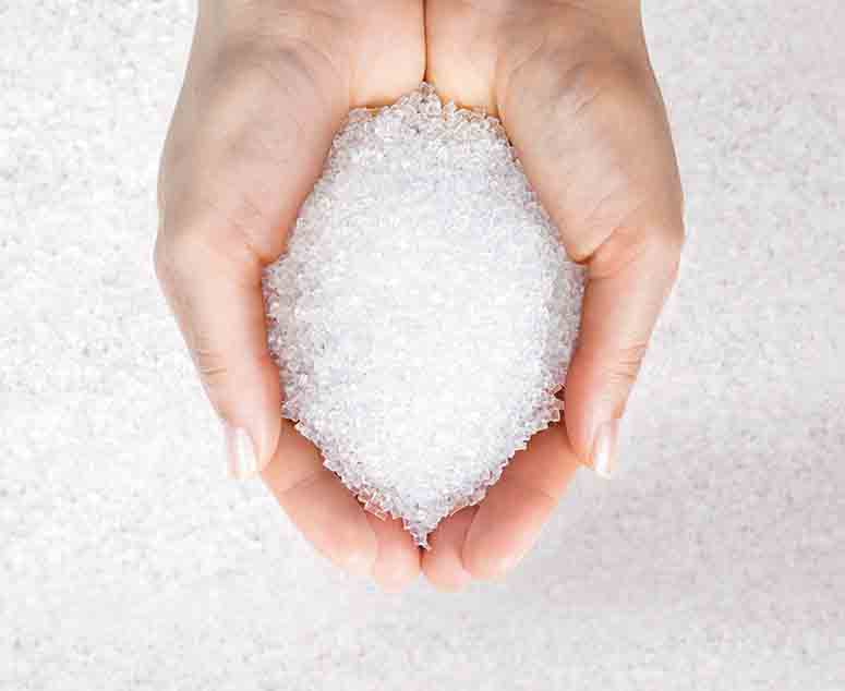 少女针医美面部填充修复原料