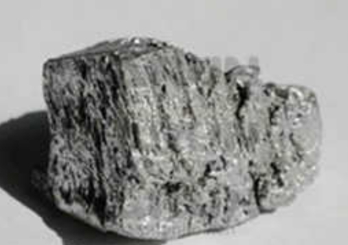 7440-52-0；金属铒