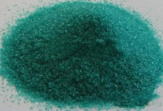 12184-22-4；二氯二茂钼