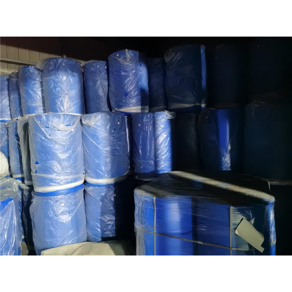 2,4-二氯苯腈；2,4-二氯苯甲腈