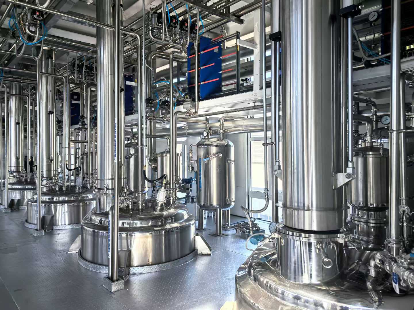 车间图片2.jpg 车间图片2.jpg