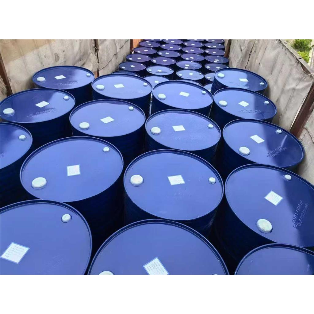 山东三乙胺 国标工业级桶装仓库 121-44-8