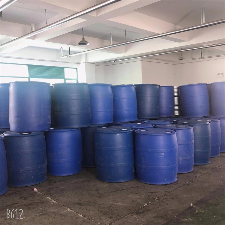 塑料桶86.jpg 塑料桶86.jpg