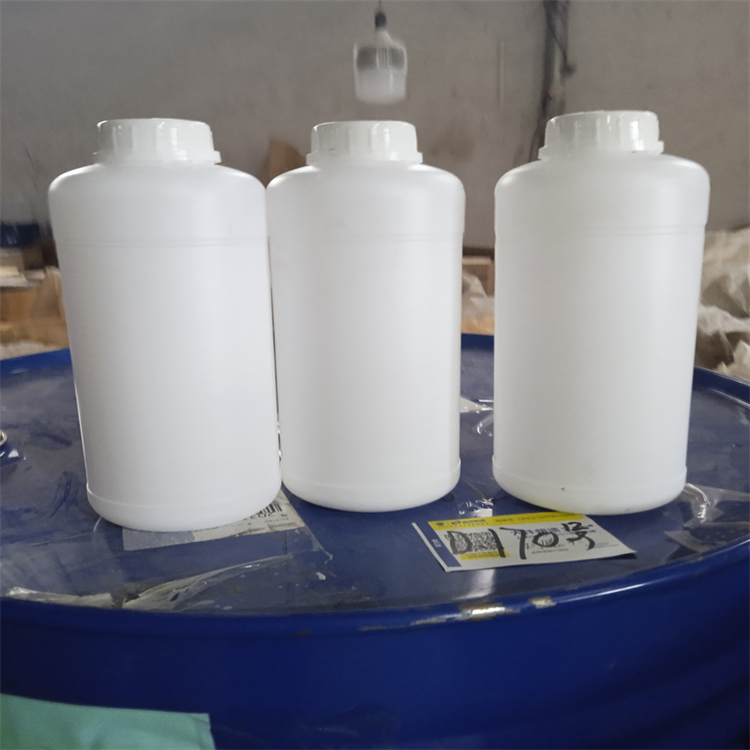 4,5-环氧四氢邻苯二甲酸二缩水甘油酯；TDE-90环氧树脂  耐高温环氧树脂胶黏剂